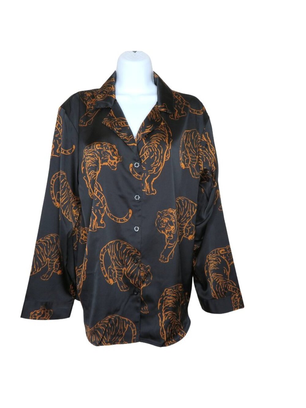 Auden Tiger Print Button-Front Pajama Top Luxury Collection Sleepwear Black/Oran